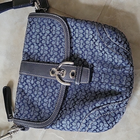 COACH SOHO MINI SIGNATURE CROSSBODY MESSENGER BAG - Picture 2 of 11